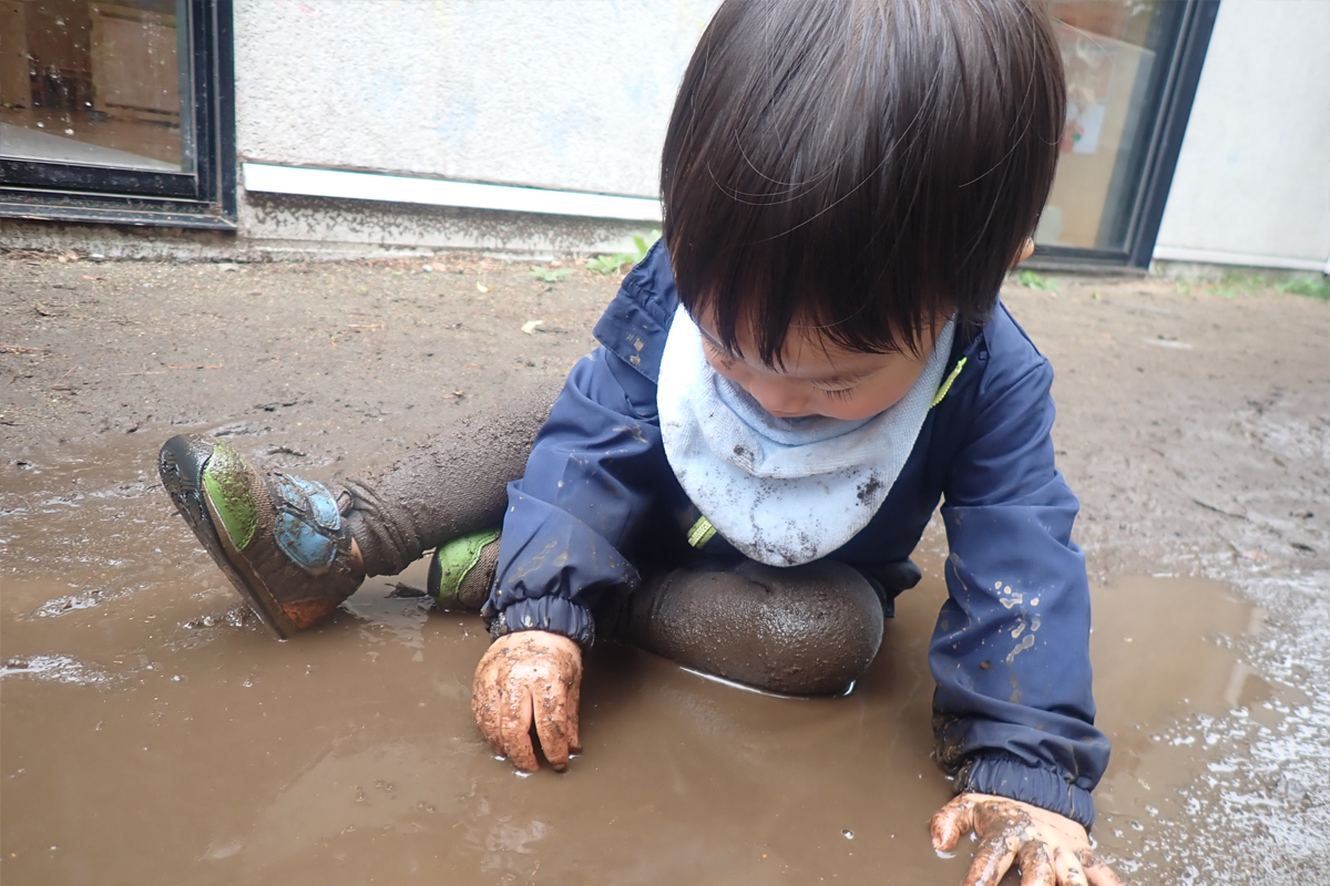 代田仁慈保幼園の子どもたちの遊び・生活2